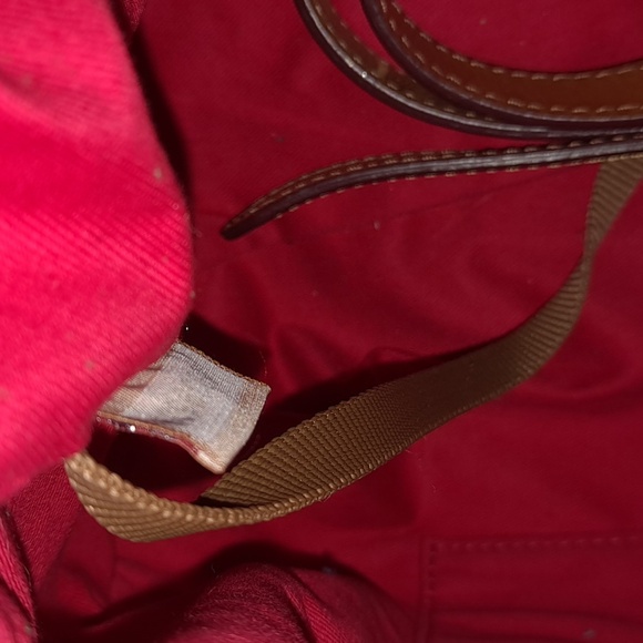 Dooney and Bourke medium/large satchel in Navy Florentine leather - Picture 8 of 8